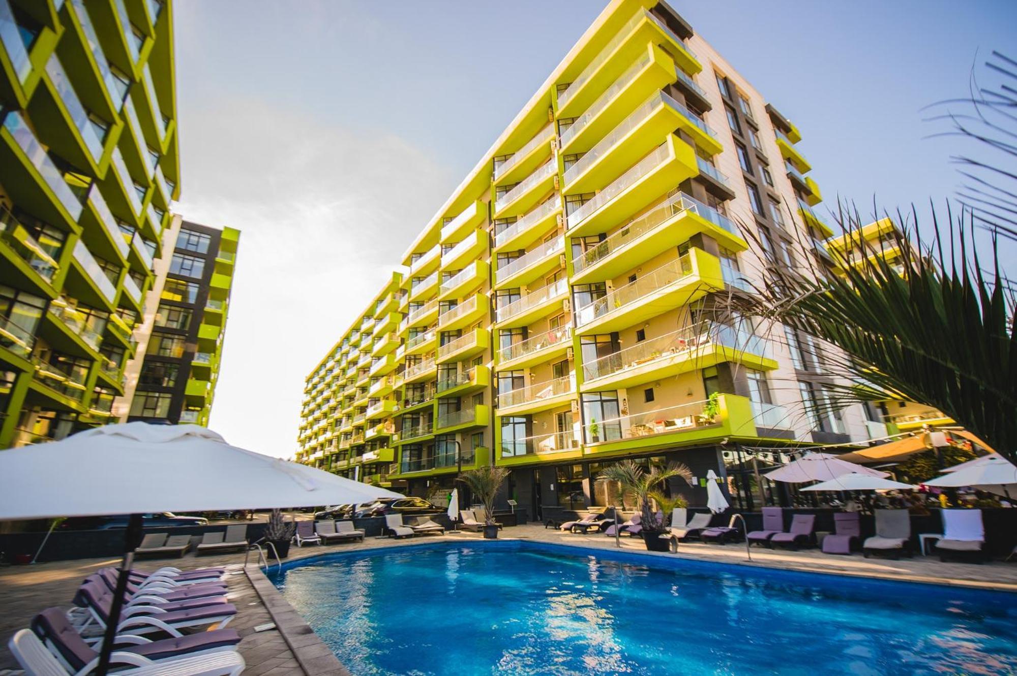 Purple Onyx - Pool & Spa Beach Resort Năvodari 외부 사진