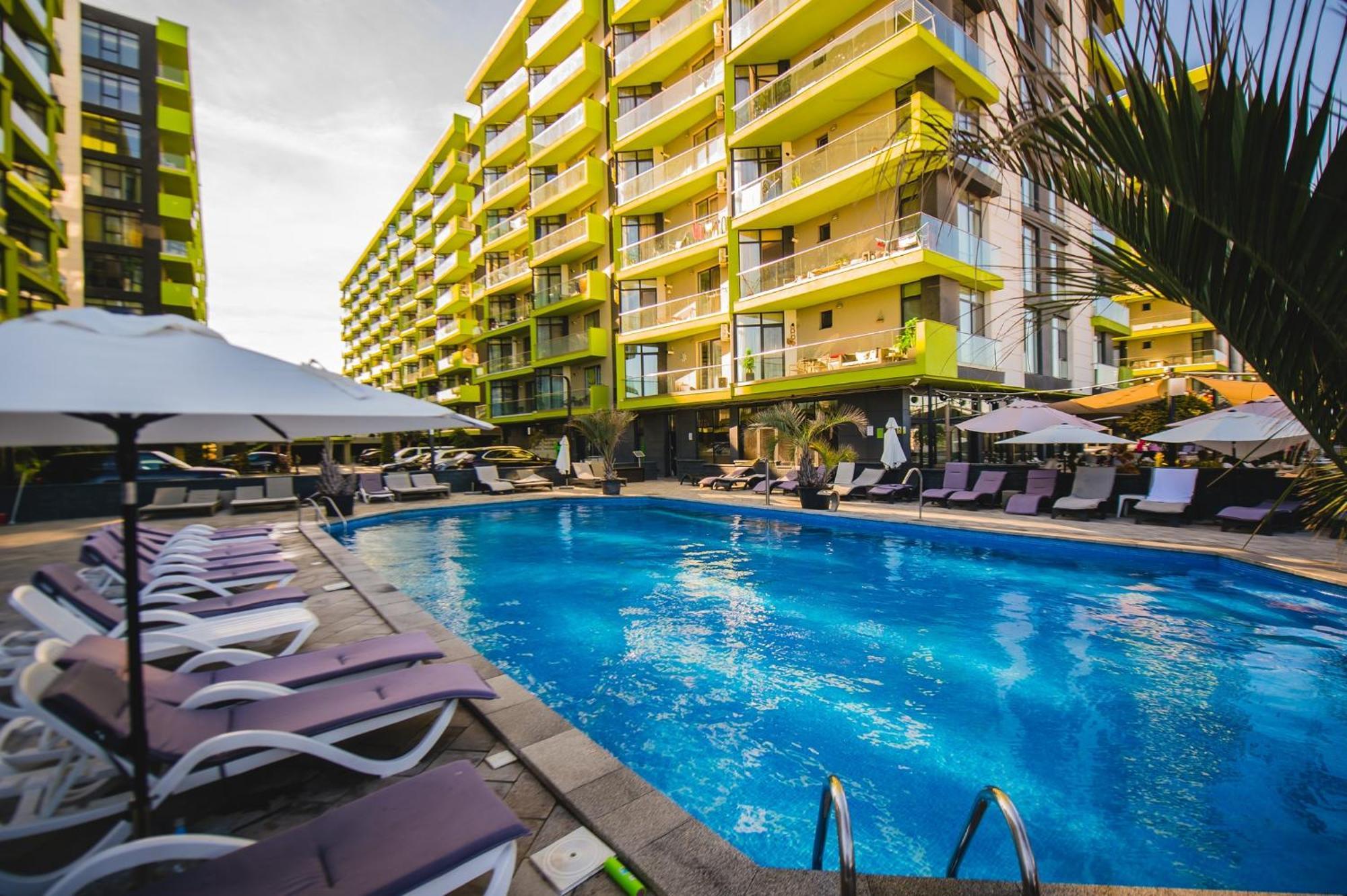 Purple Onyx - Pool & Spa Beach Resort Năvodari 외부 사진