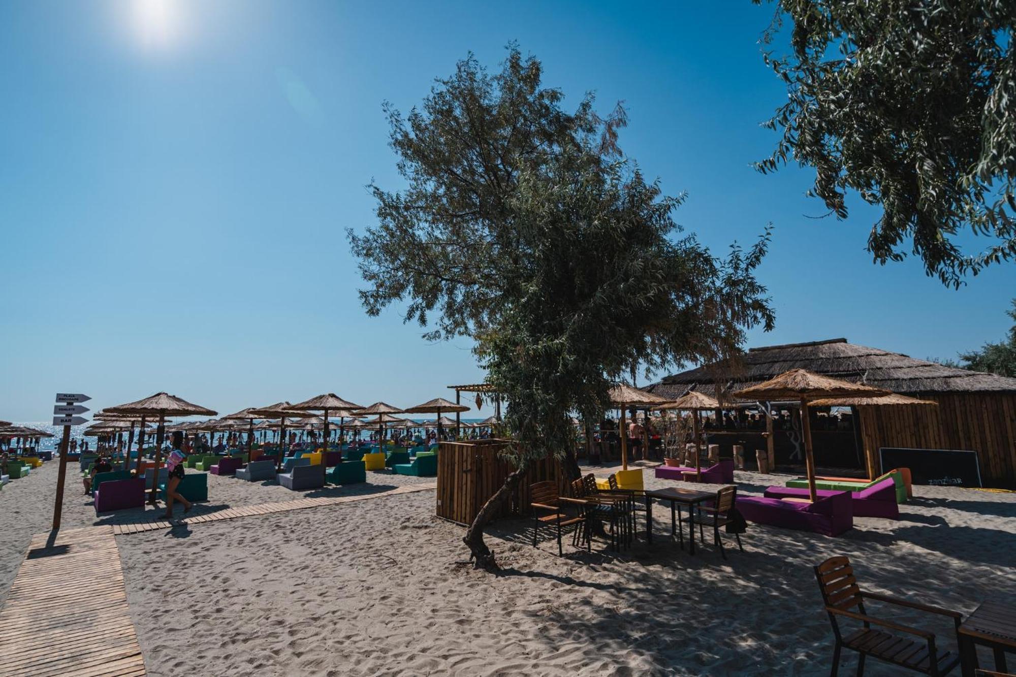 Purple Onyx - Pool & Spa Beach Resort Năvodari 외부 사진