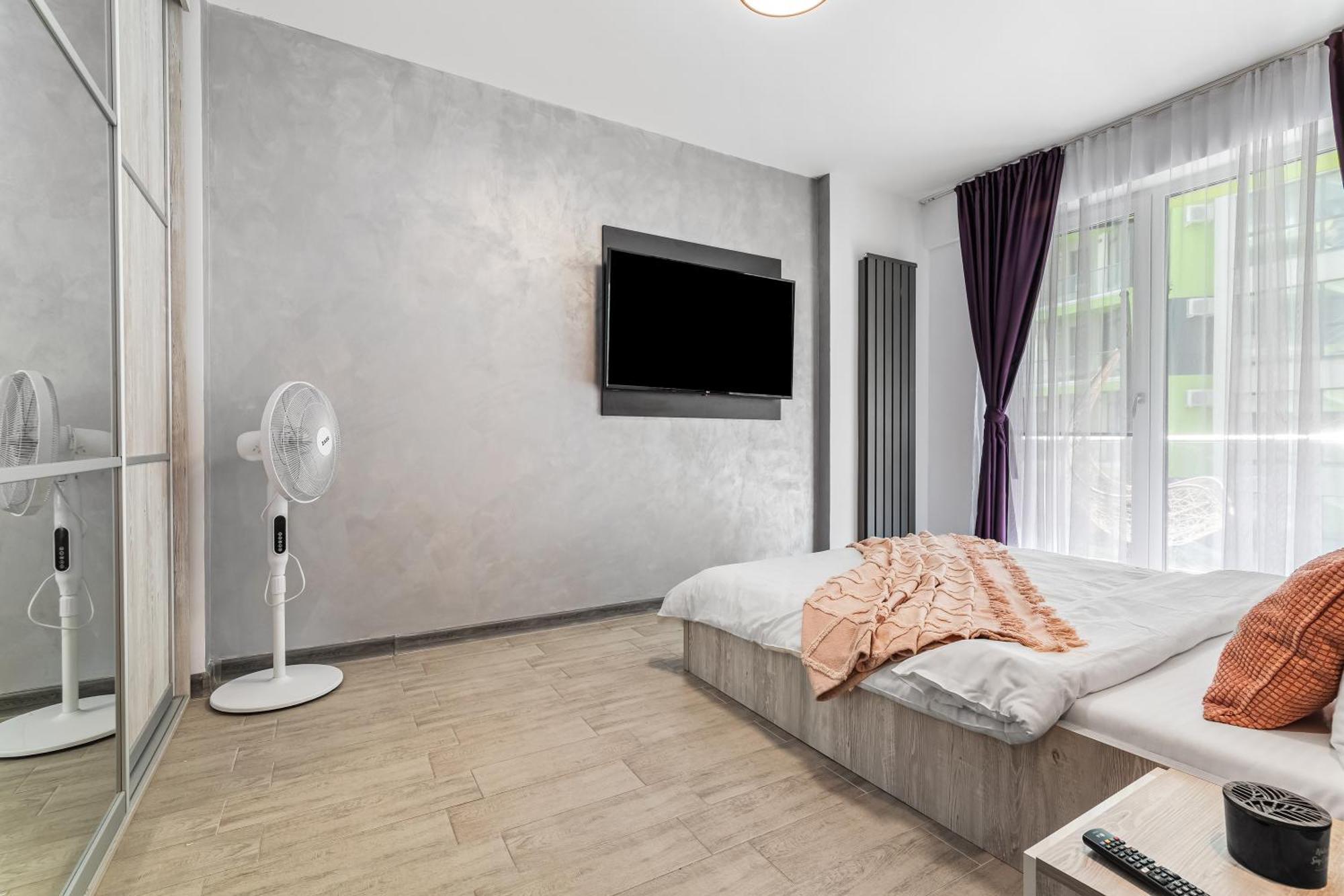 Purple Onyx - Pool & Spa Beach Resort Năvodari 외부 사진